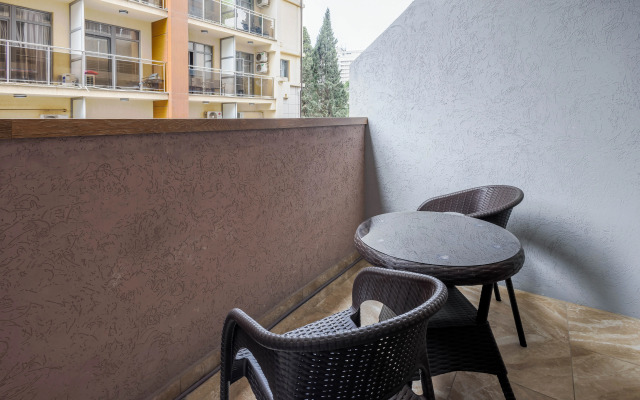 Апартаменты Светлана Парк ApartAmore