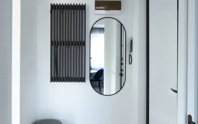 Квартира с дизайнерским ремонтом Rent House в центре