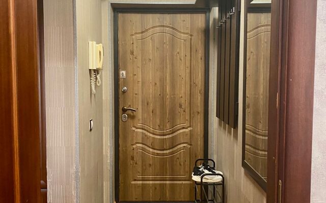 Na Chistopolskoy Flat