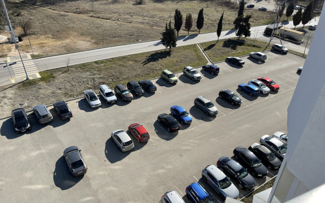 "semeynaya S Vidom Na Gory I More!" Flat