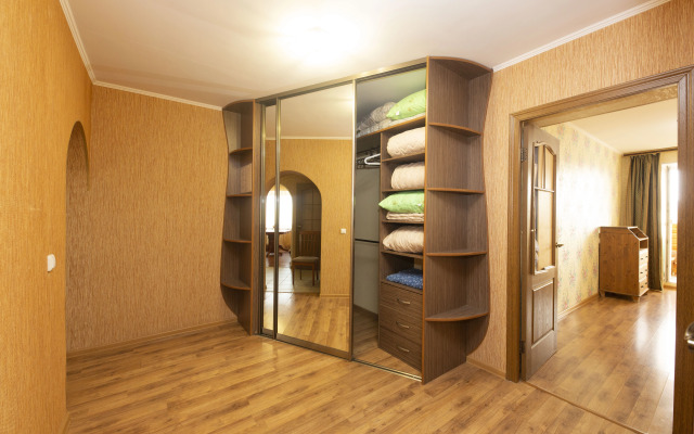 Квартира 2 комнатная квартира улица Энергетиков 16