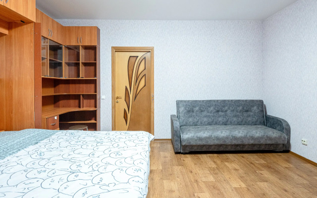 Bukharestskaya 118k3 Bol'shiye Apartments
