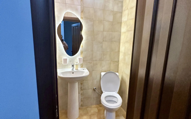Na Alanskoy, 25 "11"  Flat