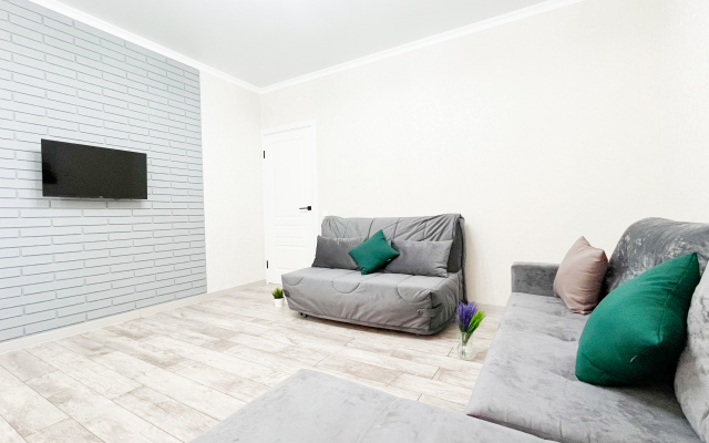 Апартаменты Добрые Квартиры на Сиверса Новый Жк