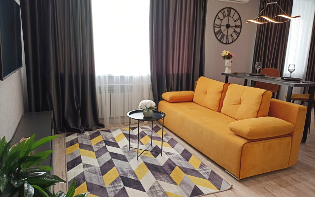 Апартаменты премиальные на 4-м этаже в центре  на ул.Зеленая 25