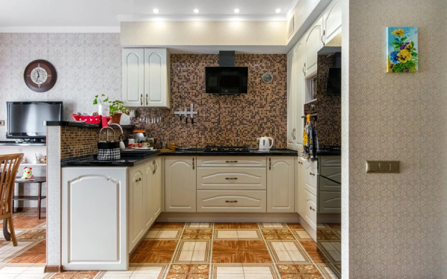 Апартаменты Кайрос с балконом