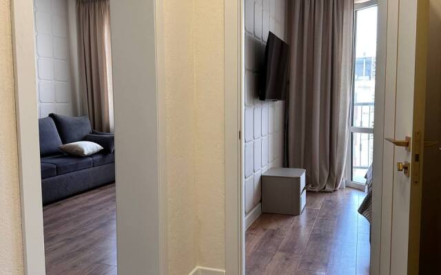 Квартира Уютная в Центре Махачкалы рядом с Пляжем и Ресторанами