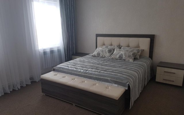 Отель Людмила