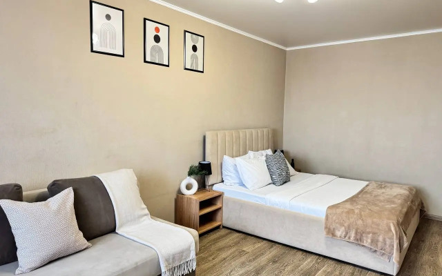 Квартира Малахова 164