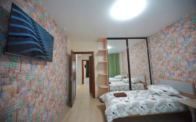 Квартира Большая 2-комнатная рядом с центром