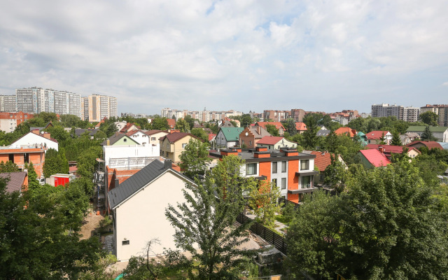 Zhivi Legko Na YUriya Gagarina Flat