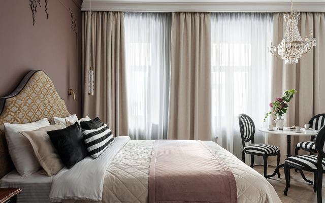 Квартира с авторским дизайном LetYourFlat Burgundy