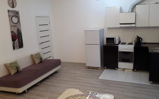 268 Raduzhny Bereg Flat