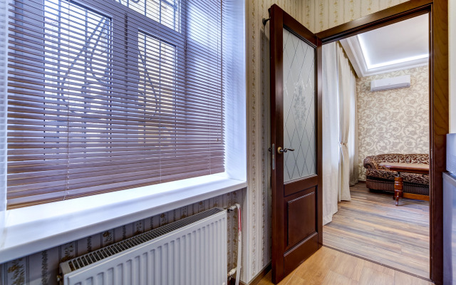 Апартаменты Студия Делюкс на Караванной в самом центре