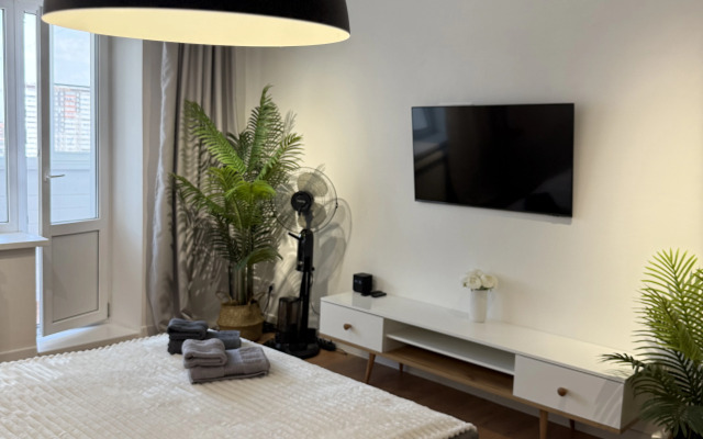 Квартира Красивая квартира с удобной транспортной развязкой