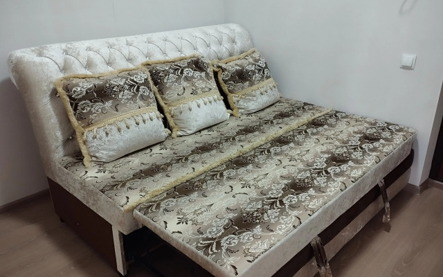 V neskolkikh shagakh ot morya Flat