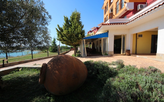 Menada Marina Cape Apart-Hotel