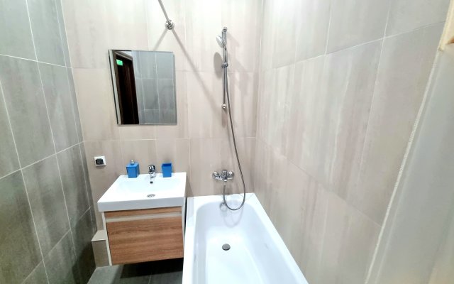 Astrakhova 5a  Zona Komforta Flat