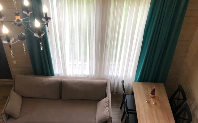 Domik v lesu Guest house