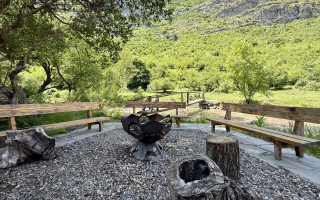 Qarup House Resort
