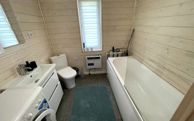 S Furako I 3 Spalnyami 514 Private house
