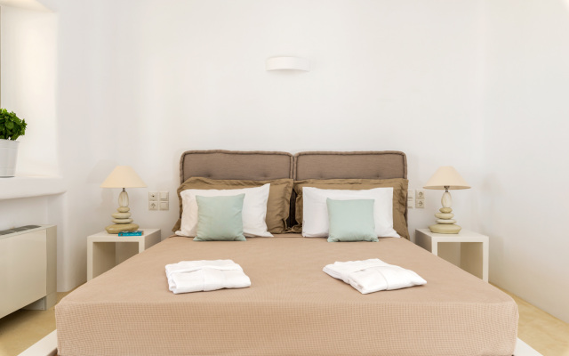 Le GrandMykonos Villa