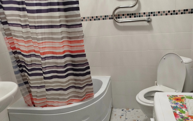 Uyutnaya Studiya V Novom Rayone Flat