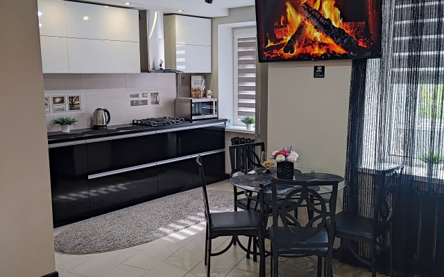 Kvartira Studiya U Zamka Apartments