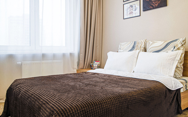 Апартаменты SunSet Чазова 2