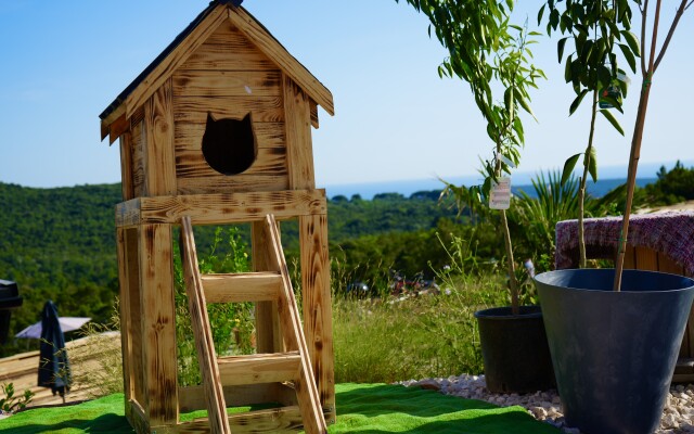 Rose (luštica Bay) Glamping