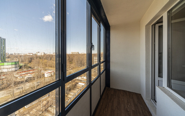 Квартира Студия с Диваном на Кондратьевском Проспекте