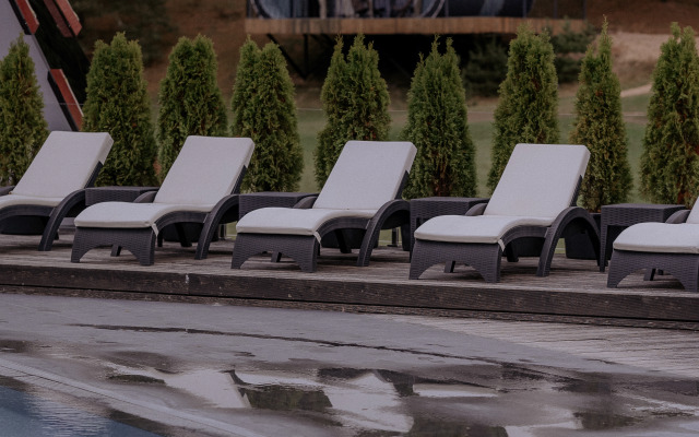 Отель Пайн Ривер