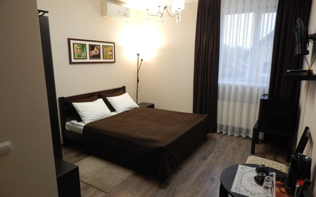 Dinastiya Guest House