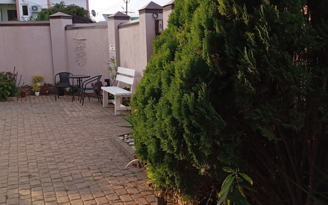 Nika Guest house