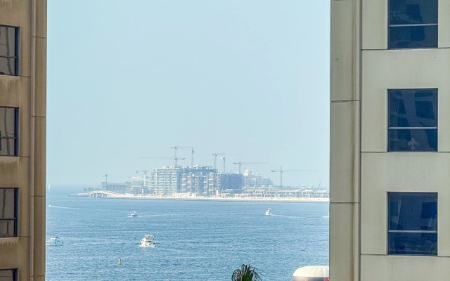 Excellent Panoramic 1BR at Attessa