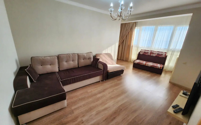 U Samogo Morya Apartments