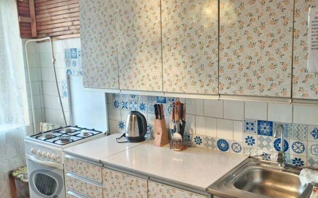 Апартаменты на Октябрьской 100