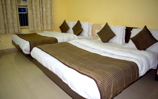 Suncity by Sky Stays Hotel