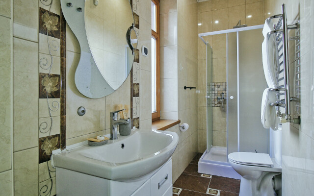 Uyutny Dom V 20-Ti Minutakh Ot Morya Private House