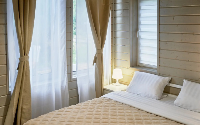 S 3ya Spalnyami 495 Private house