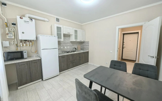 Ryadom S Ashanom I Tts Yevropa Apartments