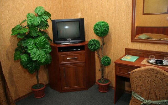 Отель Эсмеральд