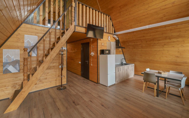 Частный дом Семейный афрейм с баней и бассейном у реки