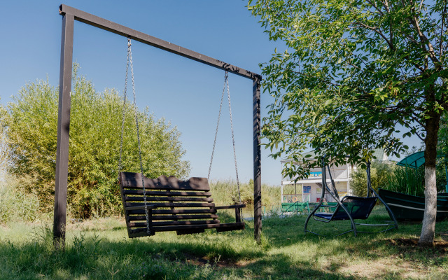 База отдыха Золотой Лотос