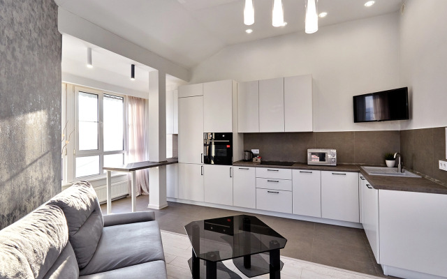 Квартира Большая Студия Люкс в Фестивальном Районе