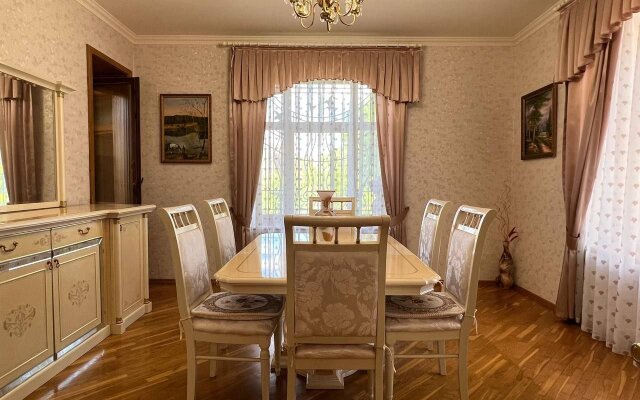 V Samom Tsentre Kazani Apartments