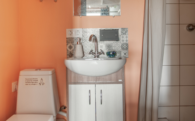 Dvukhurovnevye Na Naberezhnoy Apartments