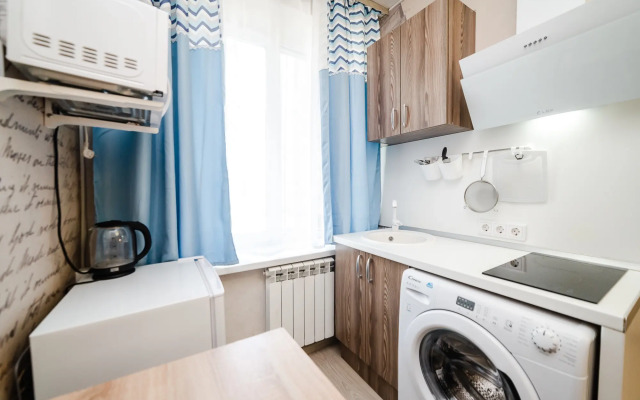 Апартаменты Автозаводская 19к1 (223)