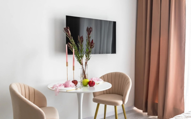 Квартира студия Птицы с роскошной панорамной лоджией