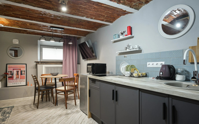 Апартаменты 1912 на улице Правды